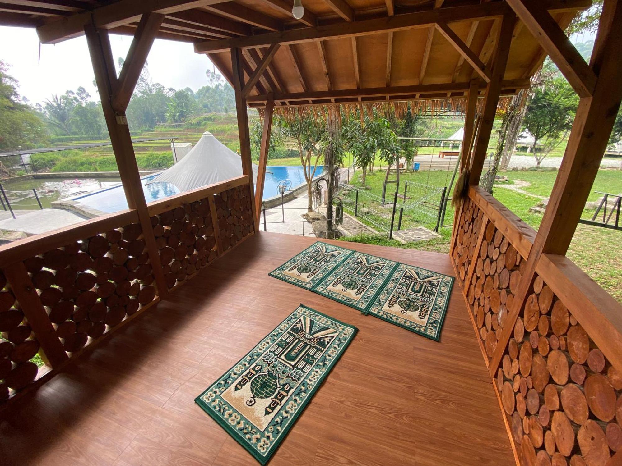Shine River Ciwidey Ngoại thất bức ảnh