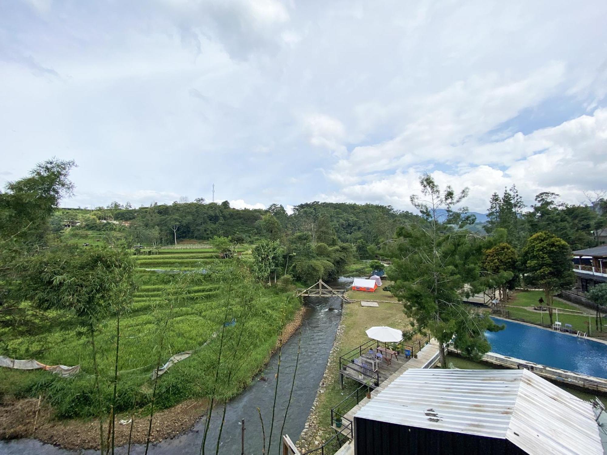 Shine River Ciwidey Ngoại thất bức ảnh